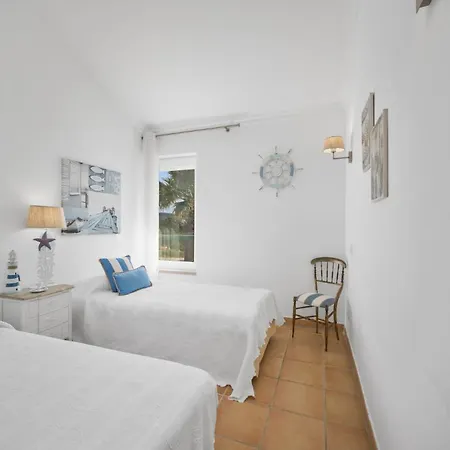 Superb, Relaxing And Tranquil 3 Bed In Algarve Διαμέρισμα Βιλαμούρα