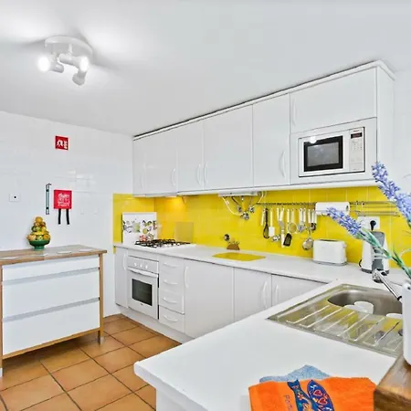 Superb, Relaxing And Tranquil 3 Bed In Algarve Apartment *