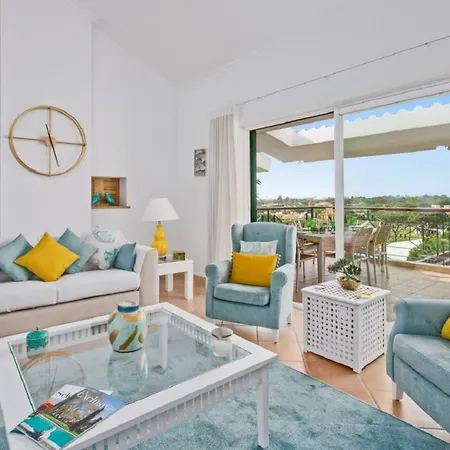 Superb, Relaxing And Tranquil 3 Bed In Algarve Διαμέρισμα