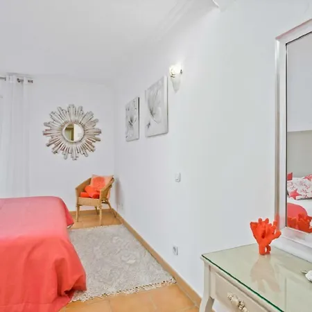 Superb, Relaxing And Tranquil 3 Bed In Algarve Apartment *