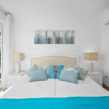Apartamento Superb, Relaxing And Tranquil 3 Bed In Algarve Vilamoura