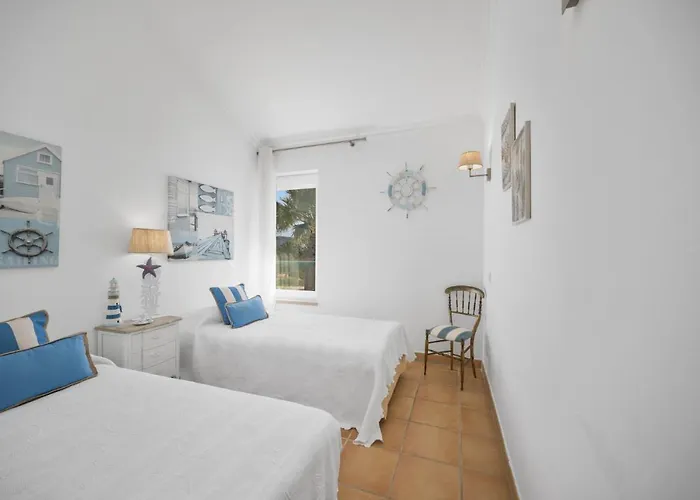 Superb, Relaxing And Tranquil 3 Bed In Algarve Daire Vilamoura