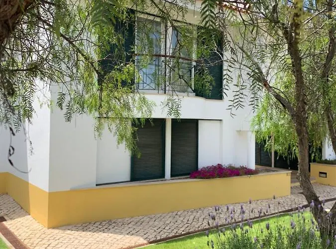 Superb, Relaxing And Tranquil 3 Bed In Algarve Daire Vilamoura