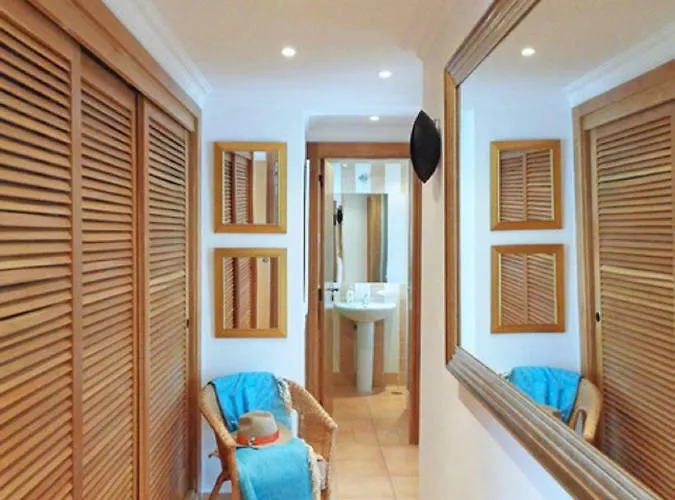 Superb, Relaxing And Tranquil 3 Bed In Algarve *