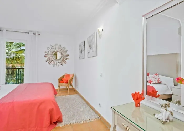 Superb, Relaxing And Tranquil 3 Bed In Algarve Daire *