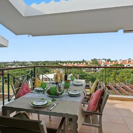 Superb, Relaxing And Tranquil 3 Bed In Algarve Apartment *
