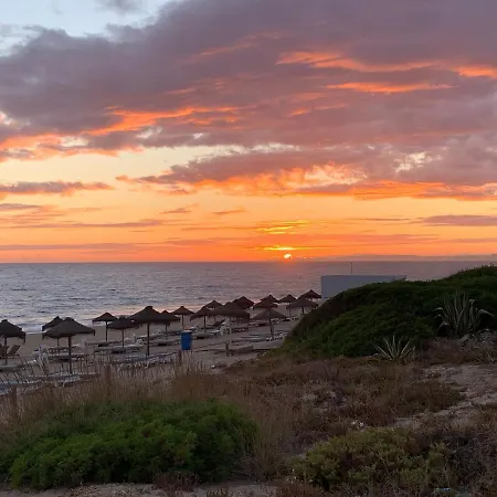 Superb, Relaxing And Tranquil 3 Bed In Algarve Апартаменты Виламура