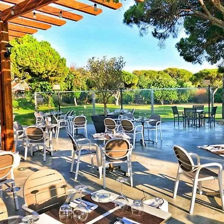 Superb, Relaxing And Tranquil 3 Bed In Algarve Апартаменты Виламура